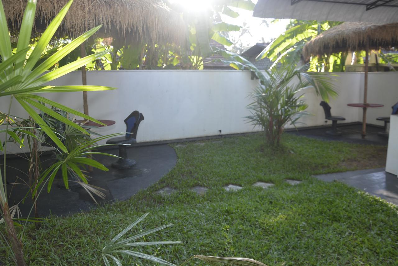Star Nodes Villa Galle Buitenkant foto