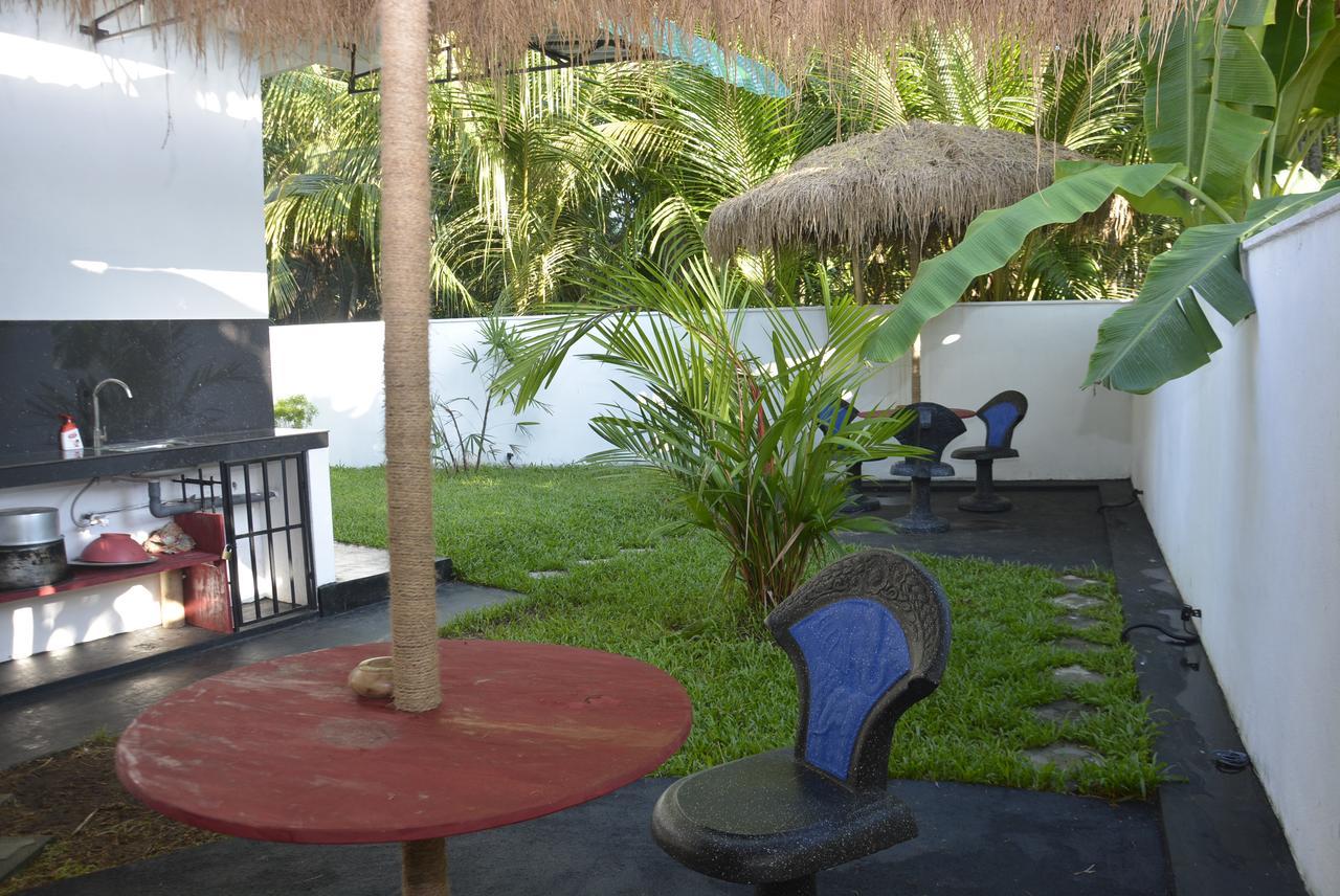 Star Nodes Villa Galle Buitenkant foto